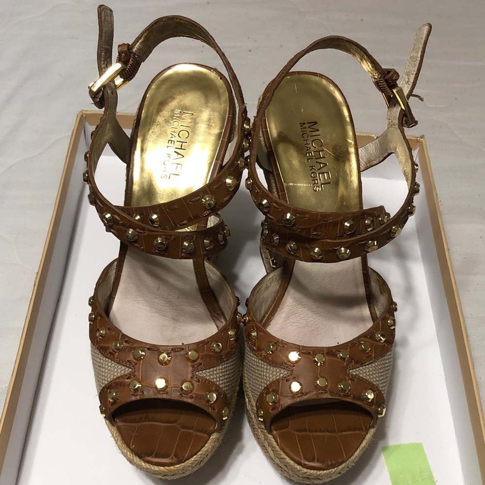 Michael Kors Tan and Gold Studded Wedge Sandals 7.5M